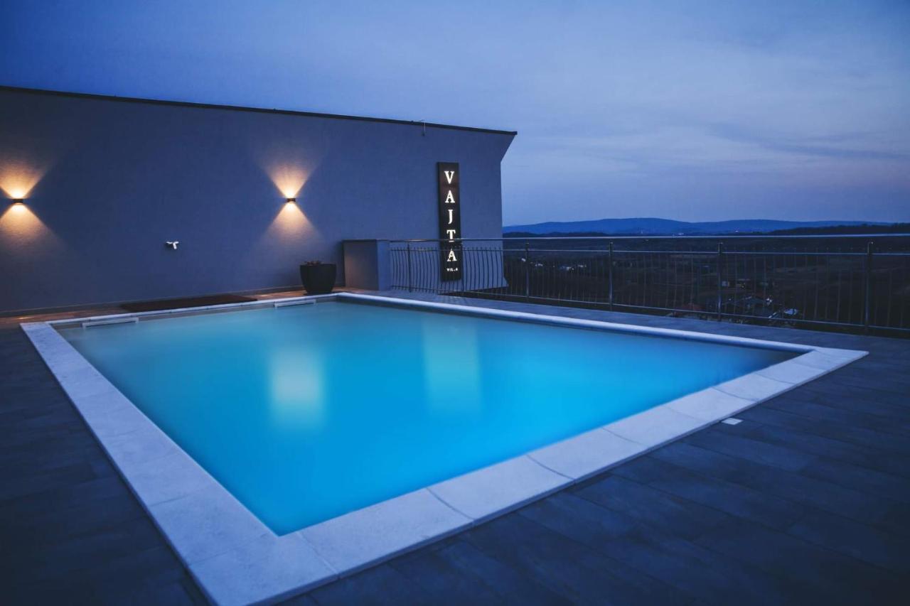Villa Vajta Dobrovo Εξωτερικό φωτογραφία